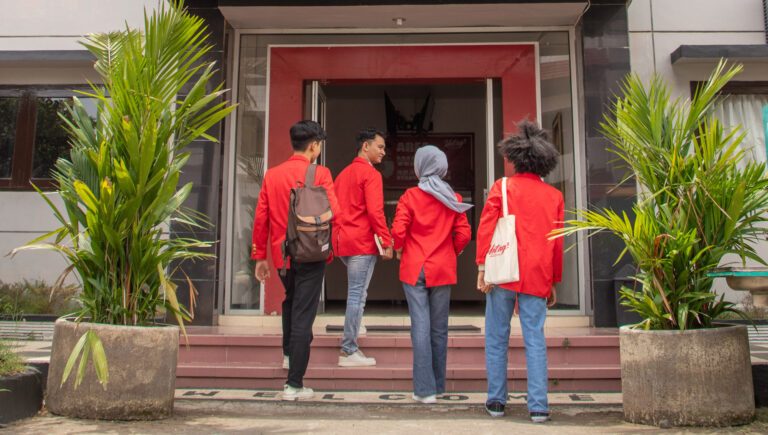 Profil Lulusan